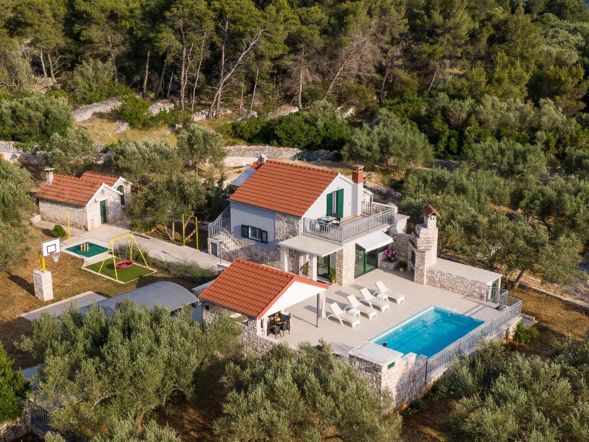 Villa Barbara - Olive Paradise, With Chlorine-Free Pool Vela Luka Exterior photo