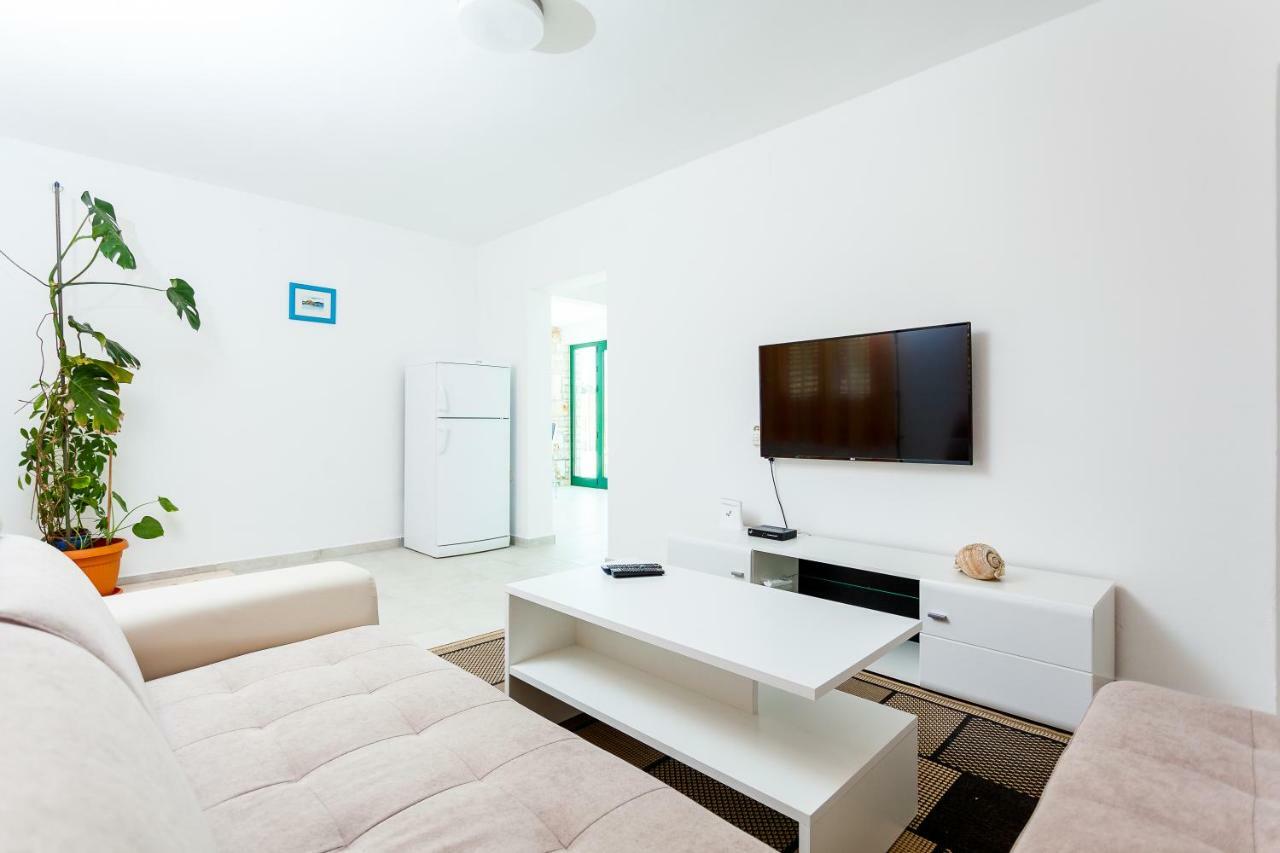 Villa Barbara - Olive Paradise, With Chlorine-Free Pool Vela Luka Exterior photo